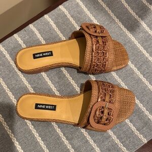 NWOB - Nine West Tan Woven Slide Sandals